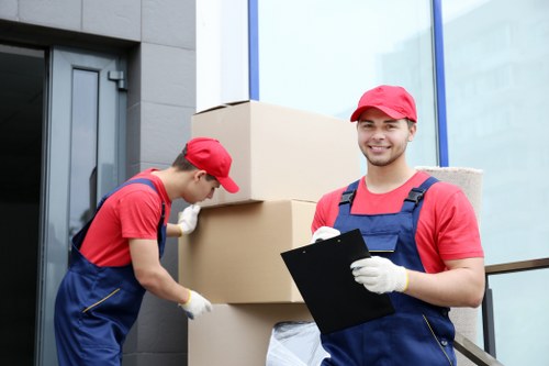 Professional removals help for relocating a home in Mitcham